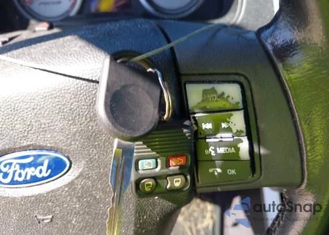 2010 Ford Focus Se from USA, damaged, VIN 1FAHP3FN8AW296165